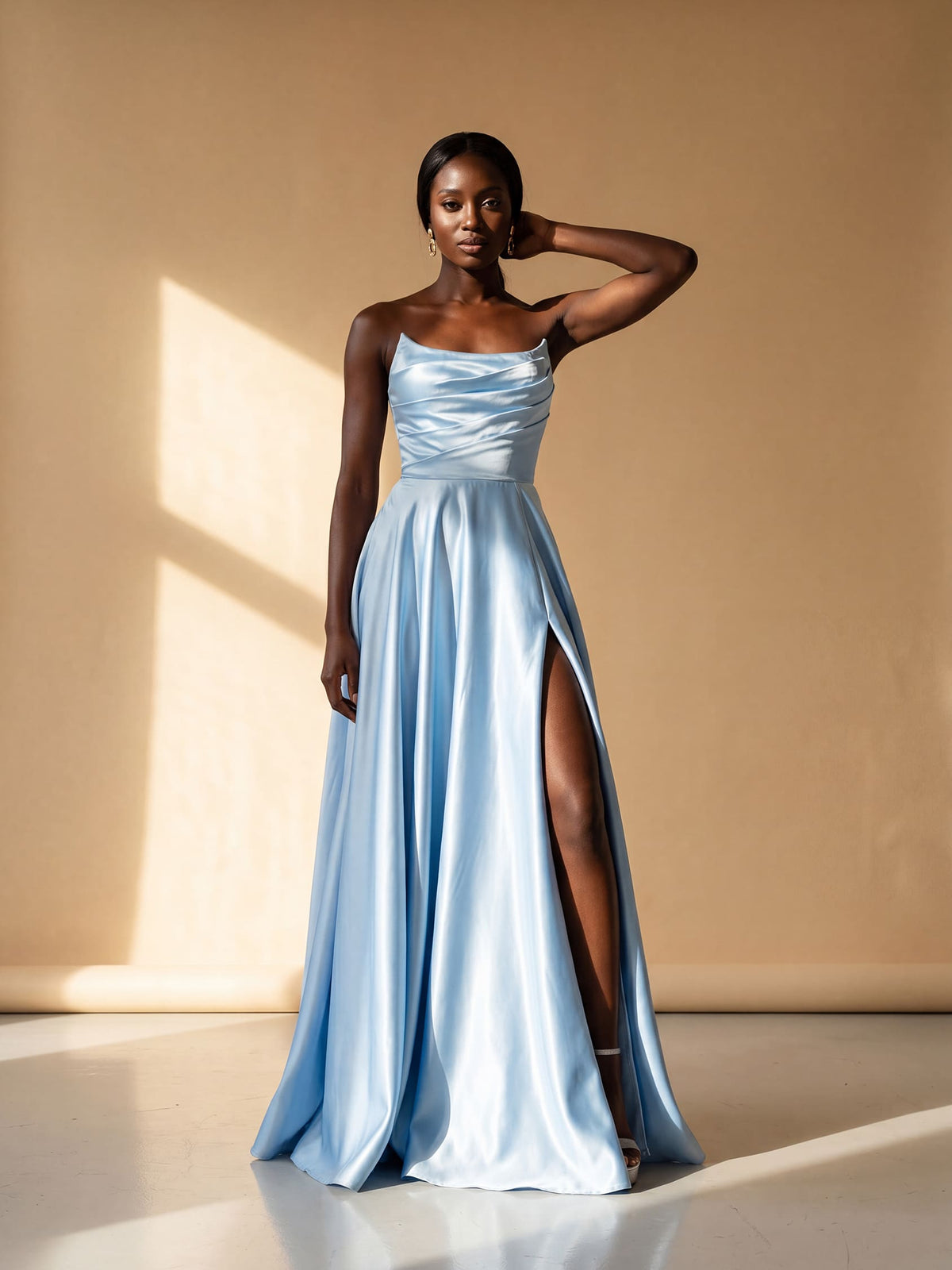 Γυναικείο Maxi Φόρεμα Ball Gown Σατέν με Δομημένο Μπούστο