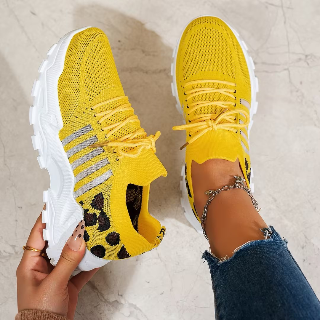 Γυναικεία Sneakers με Φαρδύ Μπροστινό και Στήριξη Καμάρας – Κίτρινο