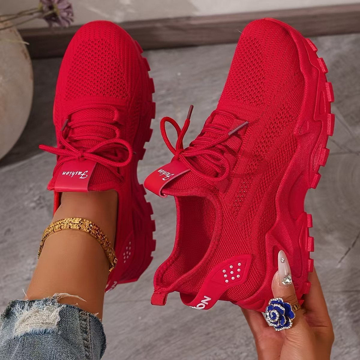 Γυναικεία Sneakers με Φαρδύ Μπροστινό και Στήριξη Καμάρας – Κόκκινο