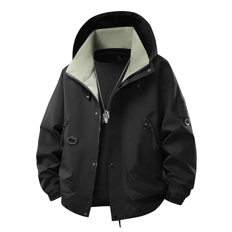 Ανδρικό Αδιάβροχο Jacket με Κουκούλα και Τσέπη Στήθους – Μαύρο