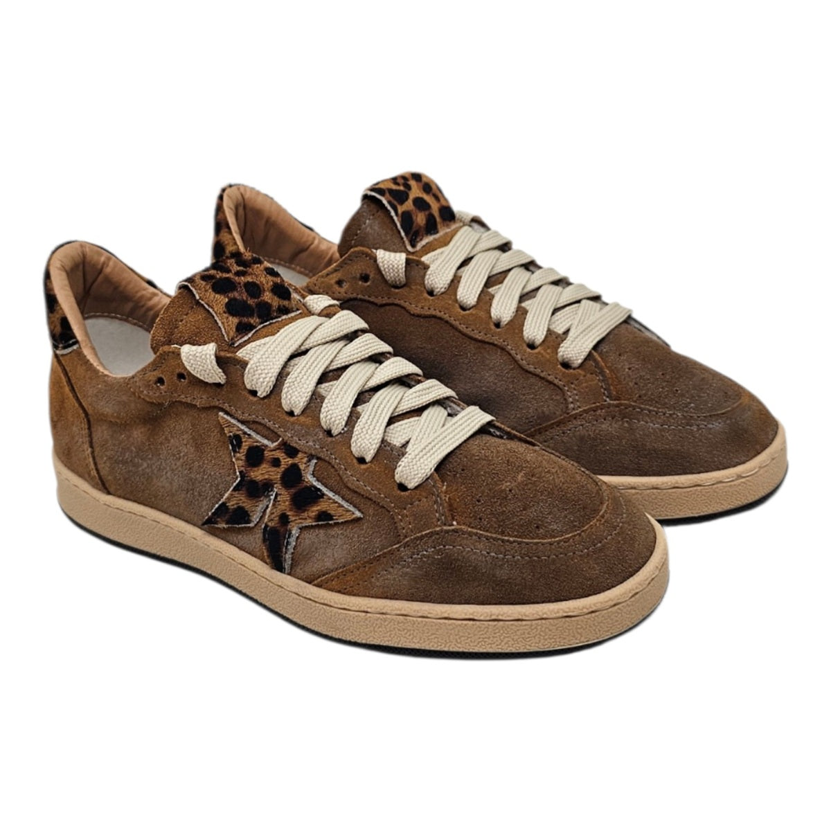 Γυναικεία Sneakers Seattle Σουέτ με Animalier Λεπτομέρειες
